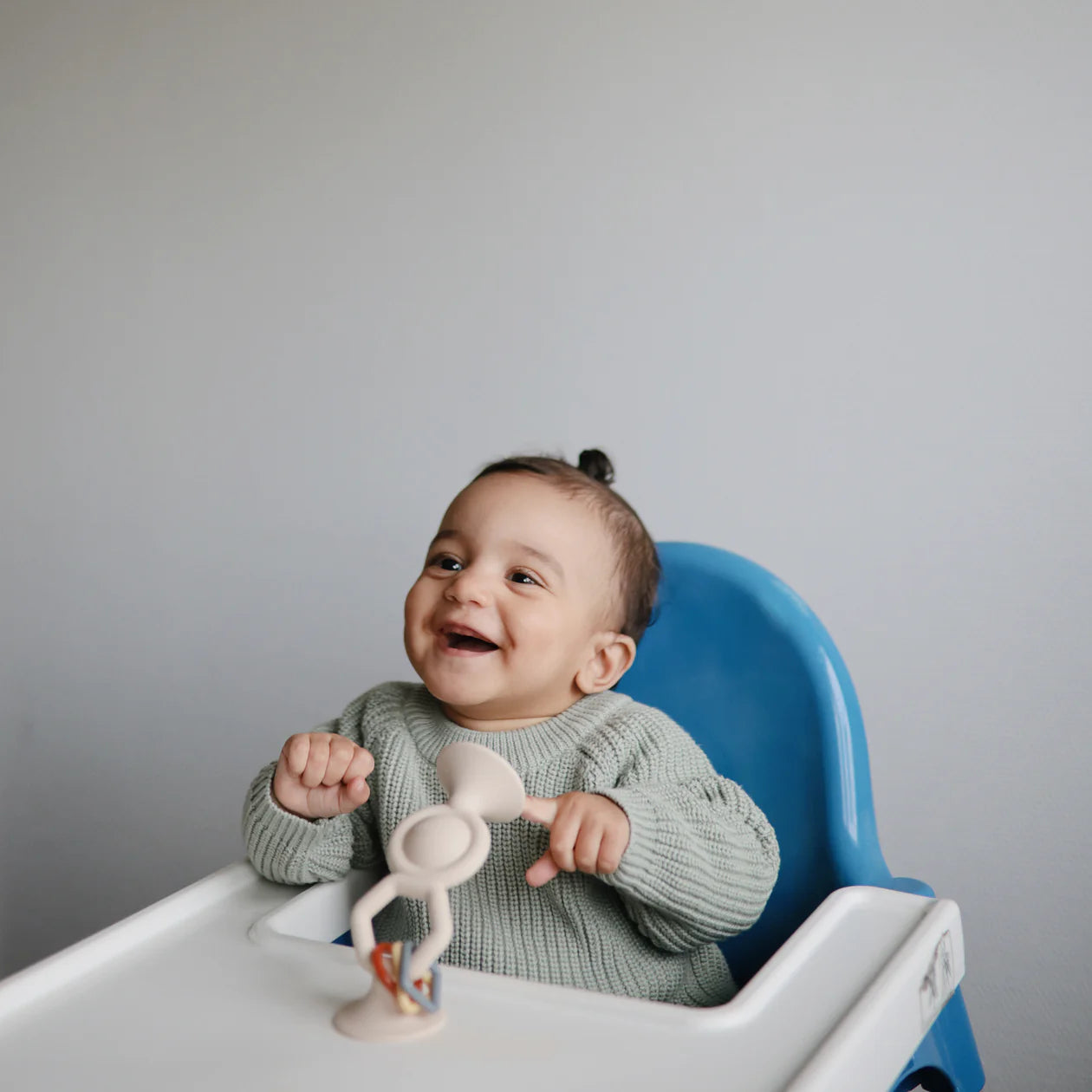 Hexa Pop Saugspielzeug